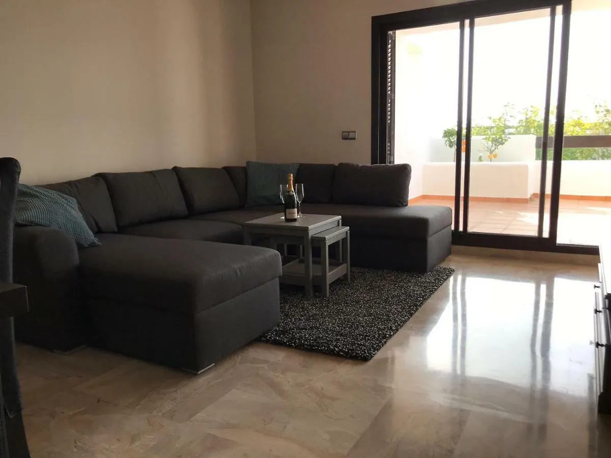 Luxury apartment set in Doña Julia Golf Course Casares