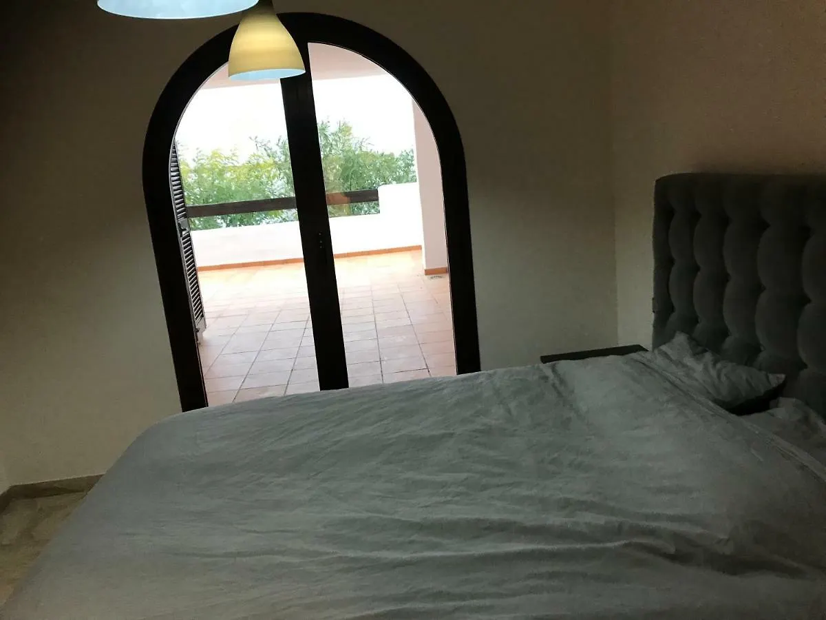 Luxury apartment set in Doña Julia Golf Course Casares